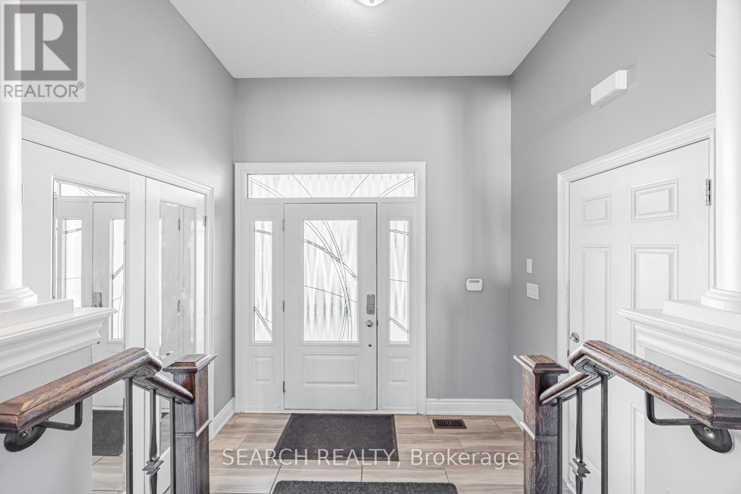 11 ELMER ADAMS DRIVE - Photo 2 of 39, Clarington (Courtice), Ontario