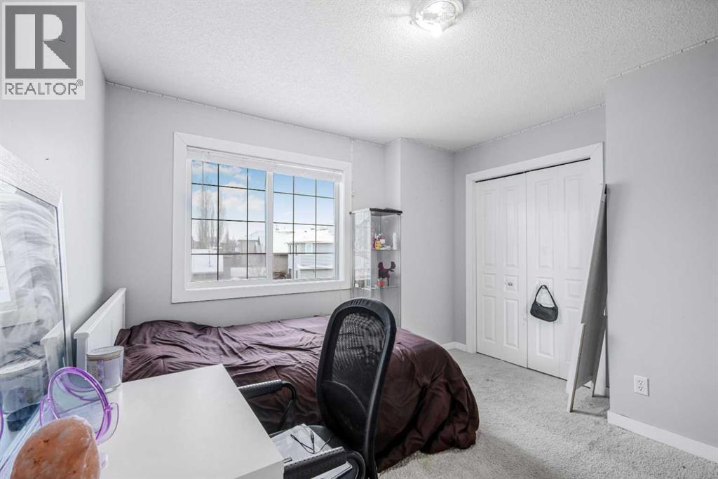 Single Family House for Sale in  Evansford Grove NW Evanston Calgary 