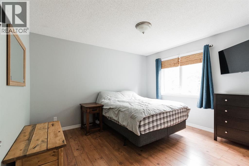 5407 Draper Road, Fort McMurray