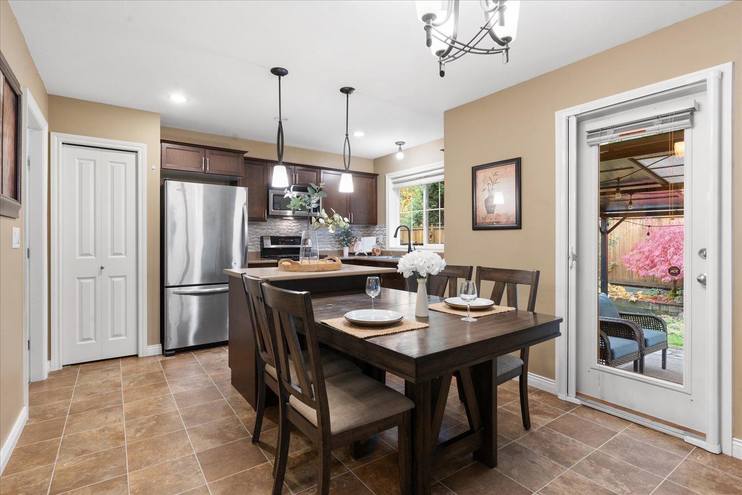 28 1175 7TH AVENUE, Hope, Hope