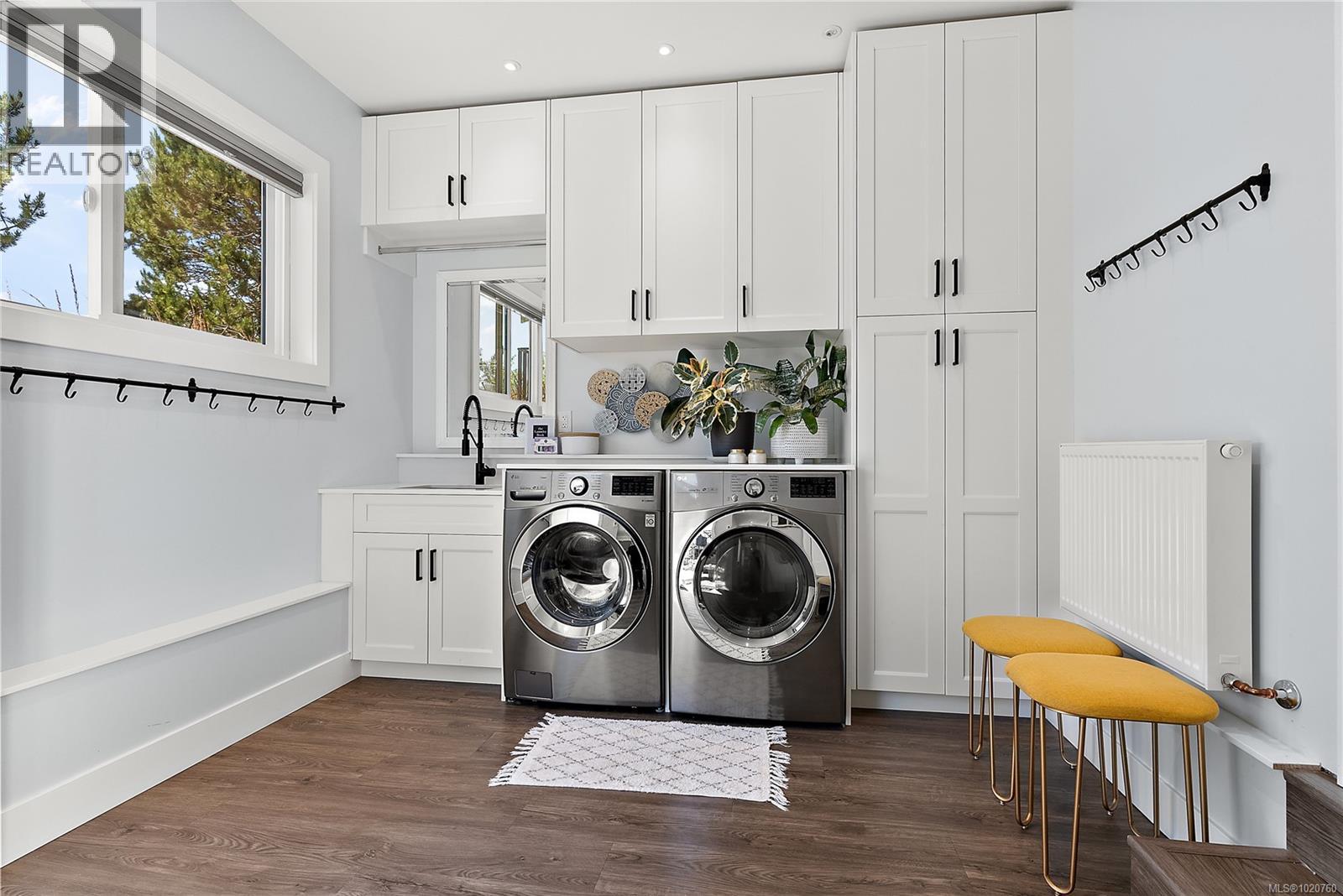 2095 Lorne Terr, Oak Bay