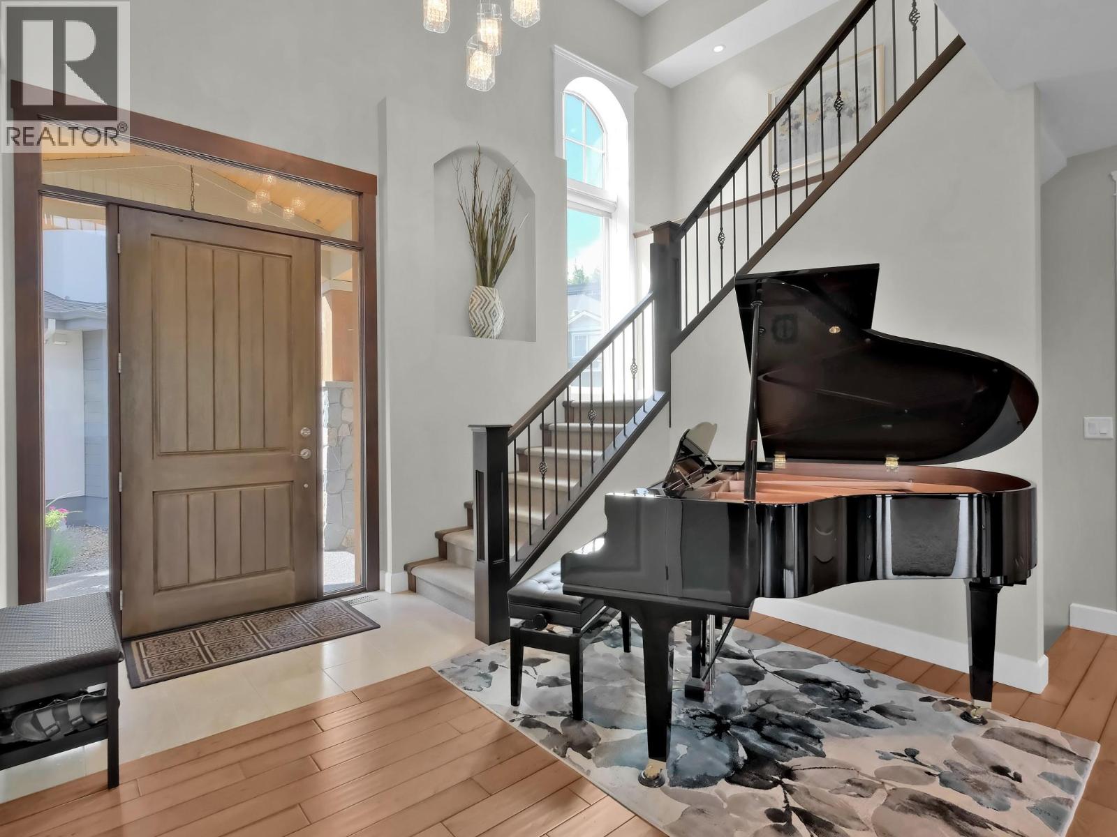 18451 Crystal Waters Road Unit# 16, Lake Country