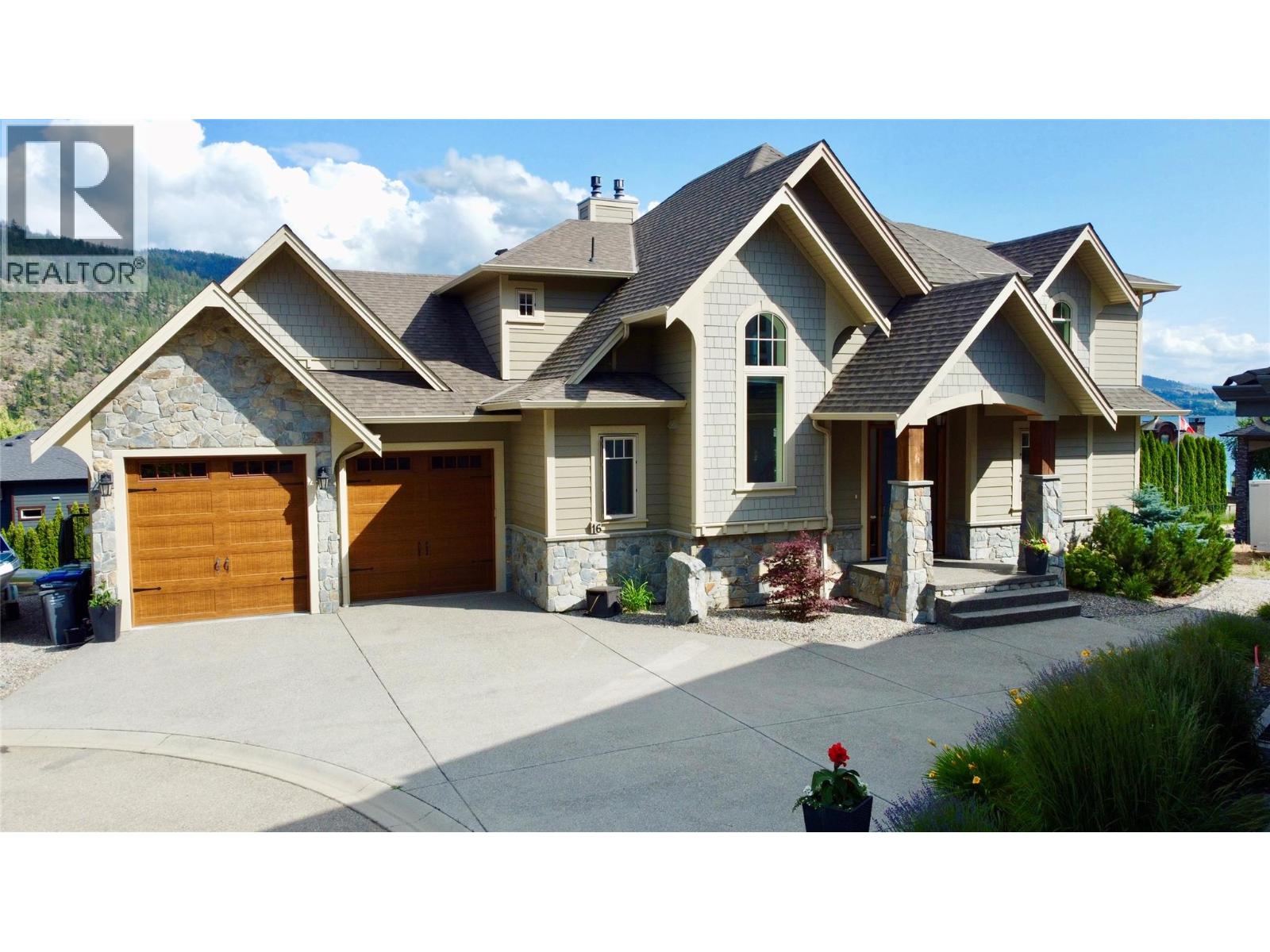 18451 Crystal Waters Road Unit# 16, Lake Country