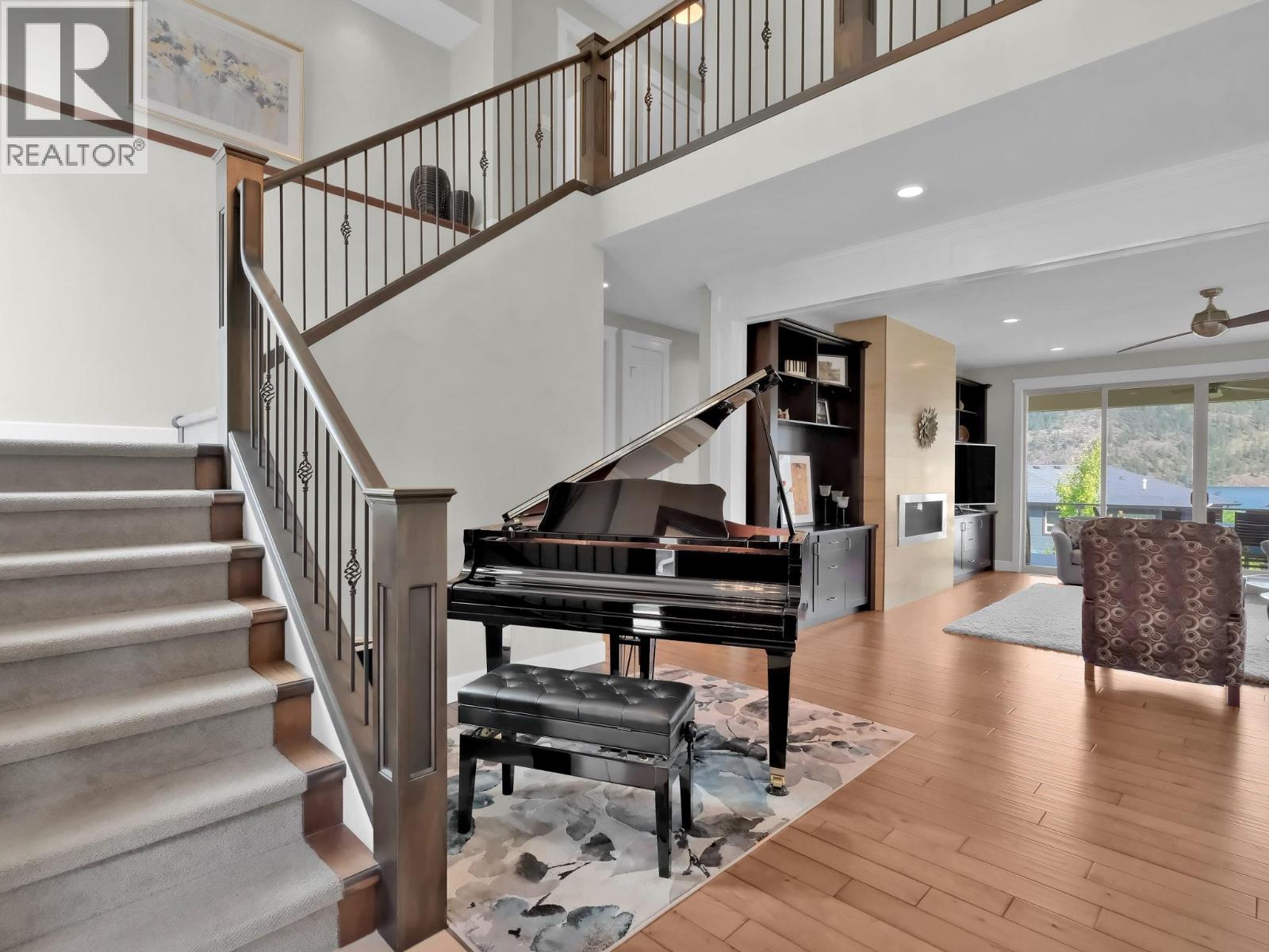 18451 Crystal Waters Road Unit# 16, Lake Country