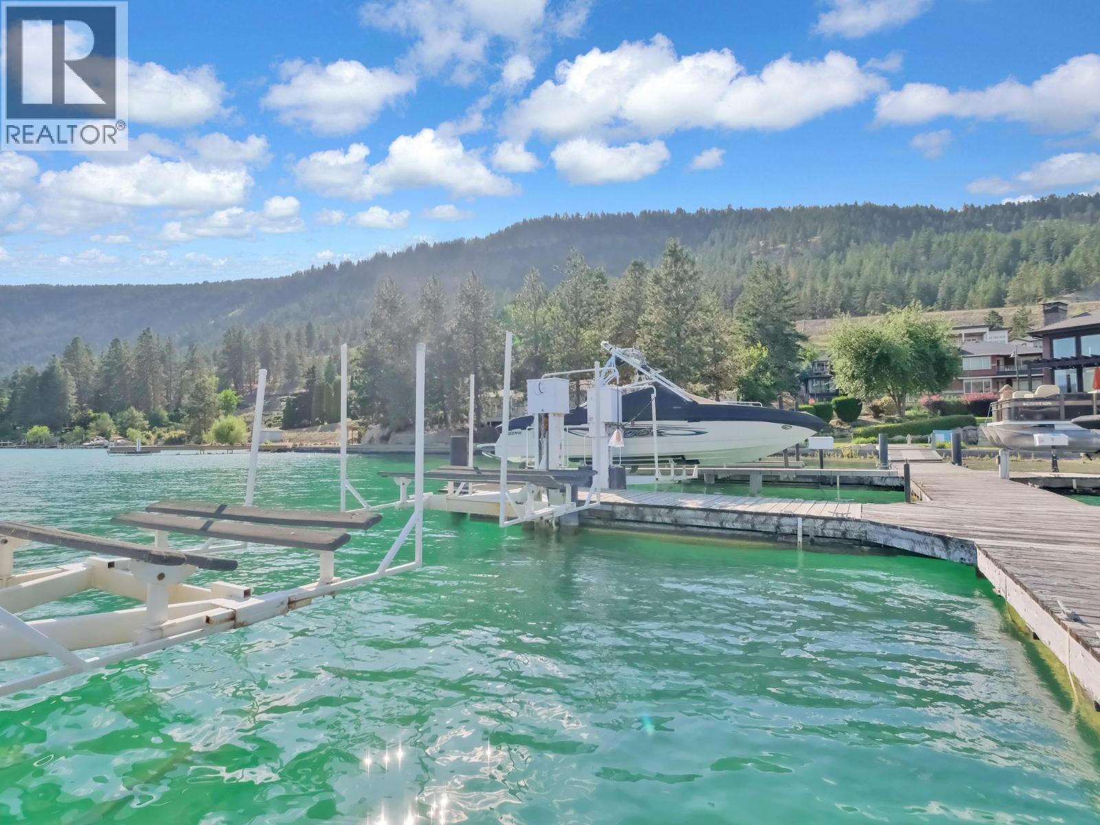 18451 Crystal Waters Road Unit# 16, Lake Country