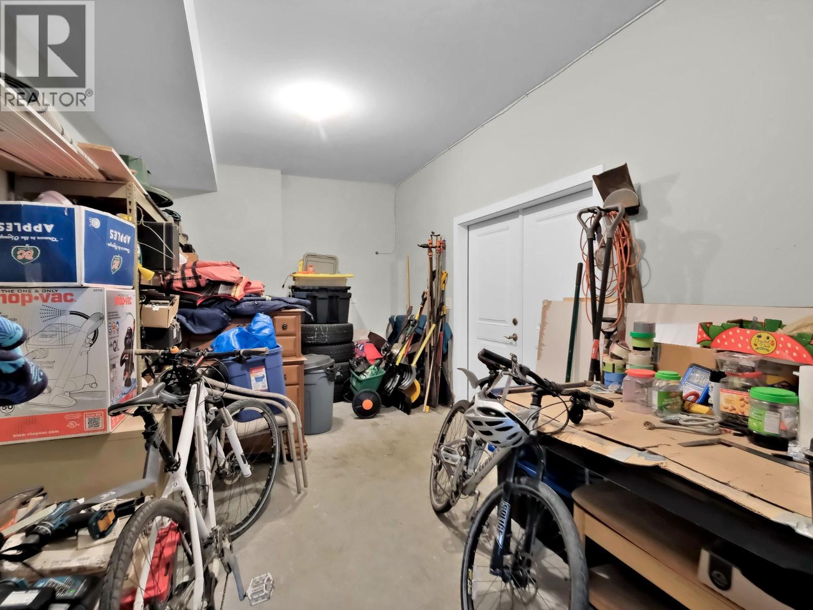 18451 Crystal Waters Road Unit# 16, Lake Country