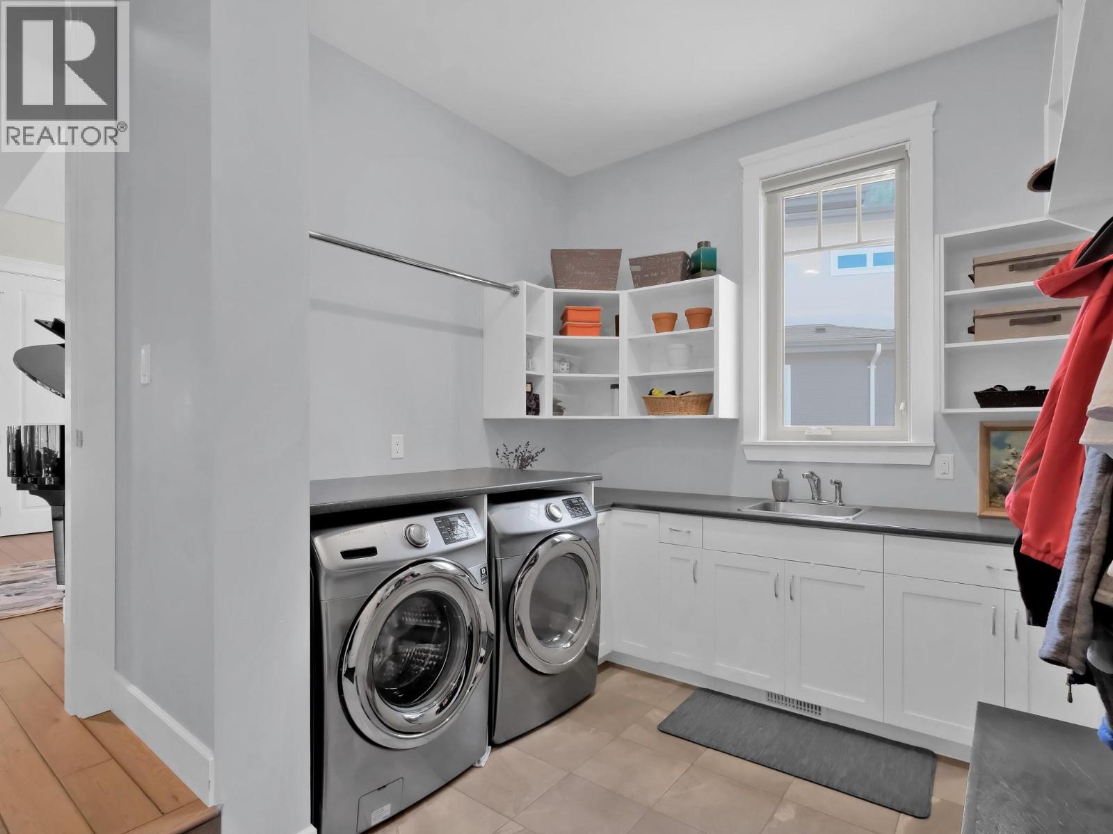 18451 Crystal Waters Road Unit# 16, Lake Country