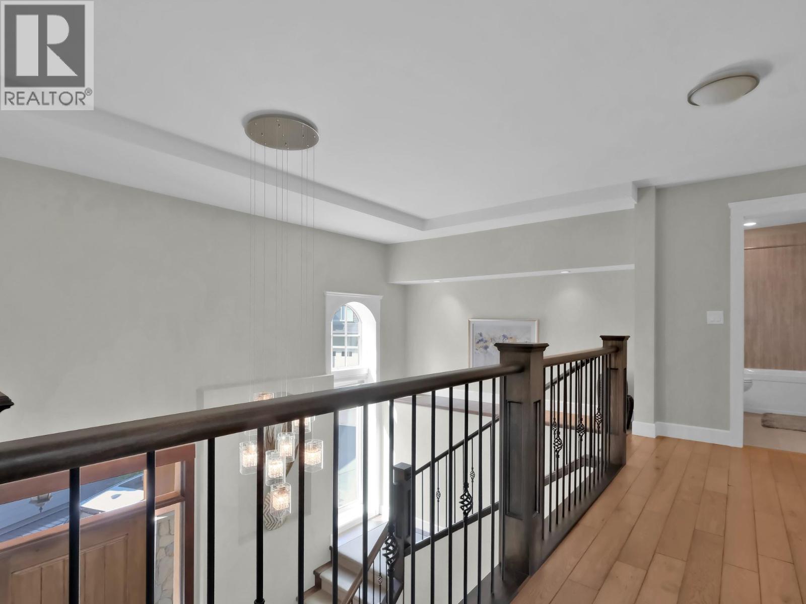 18451 Crystal Waters Road Unit# 16, Lake Country