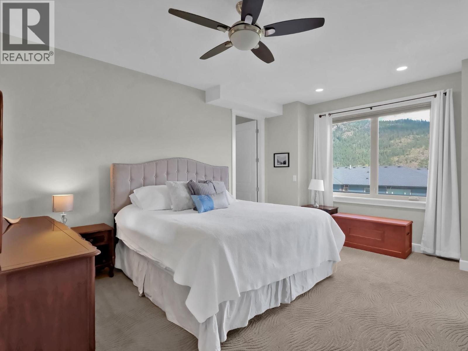 18451 Crystal Waters Road Unit# 16, Lake Country