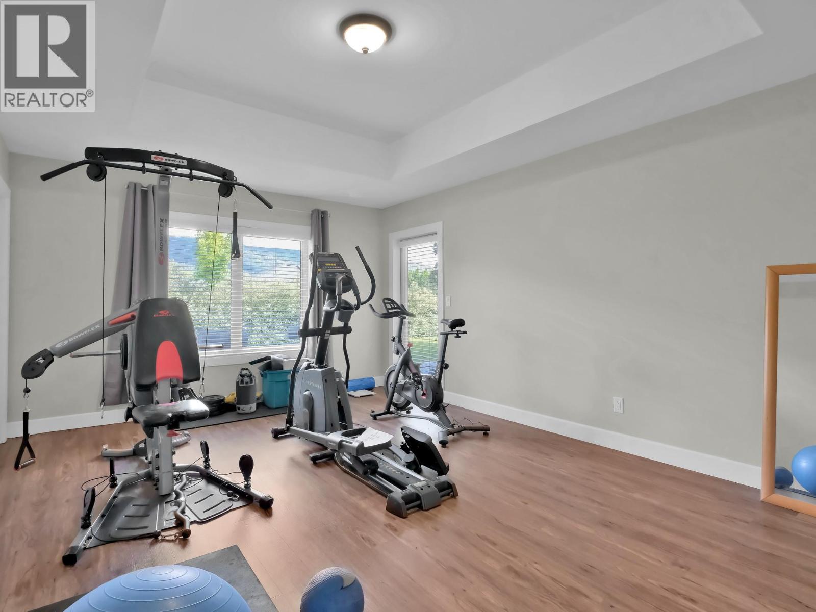 18451 Crystal Waters Road Unit# 16, Lake Country