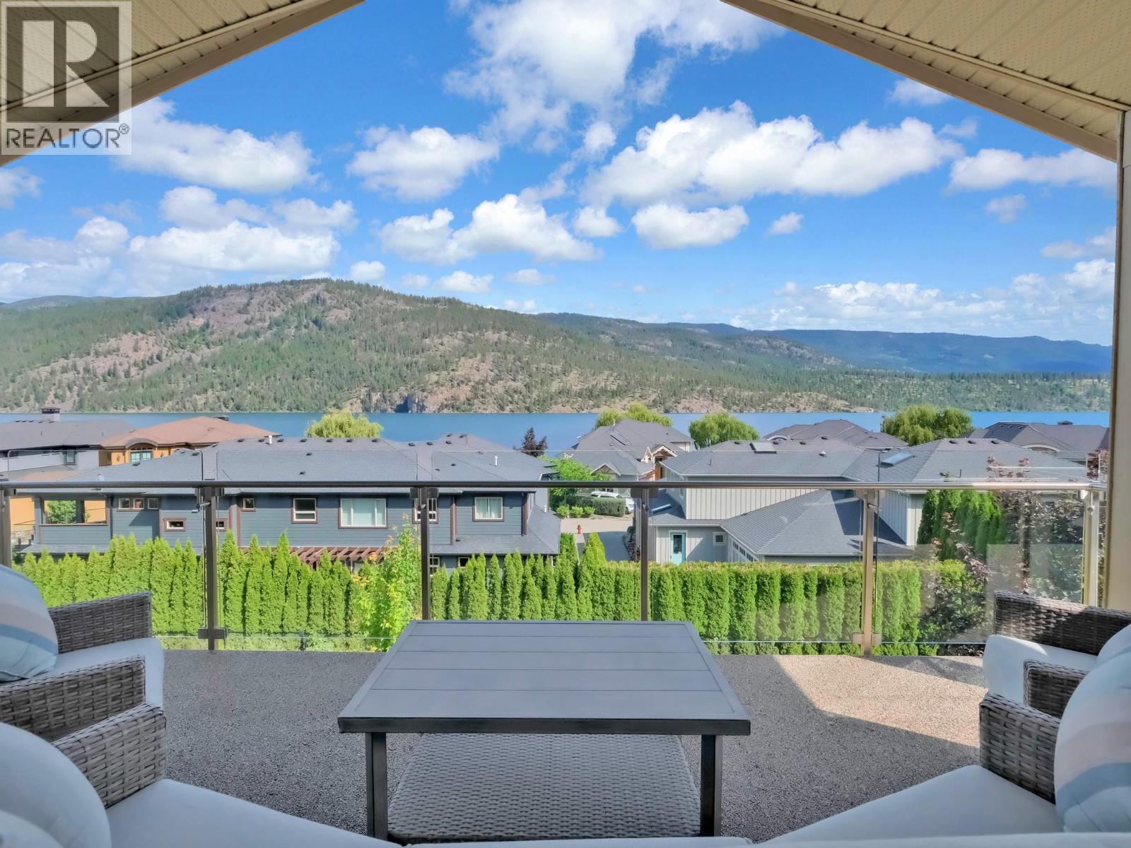 18451 Crystal Waters Road Unit# 16, Lake Country