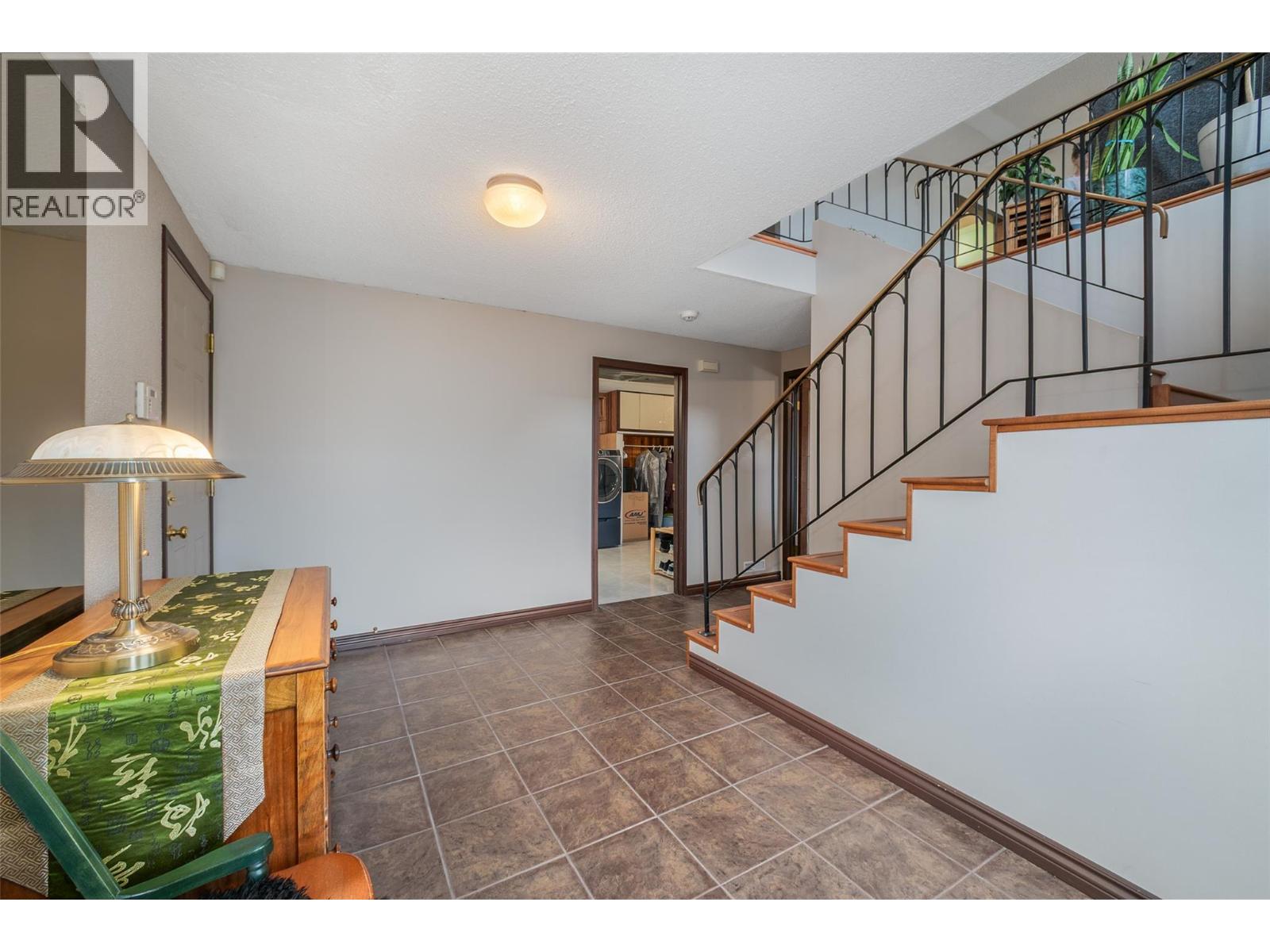  2489 Chieftain Road, West Kelowna