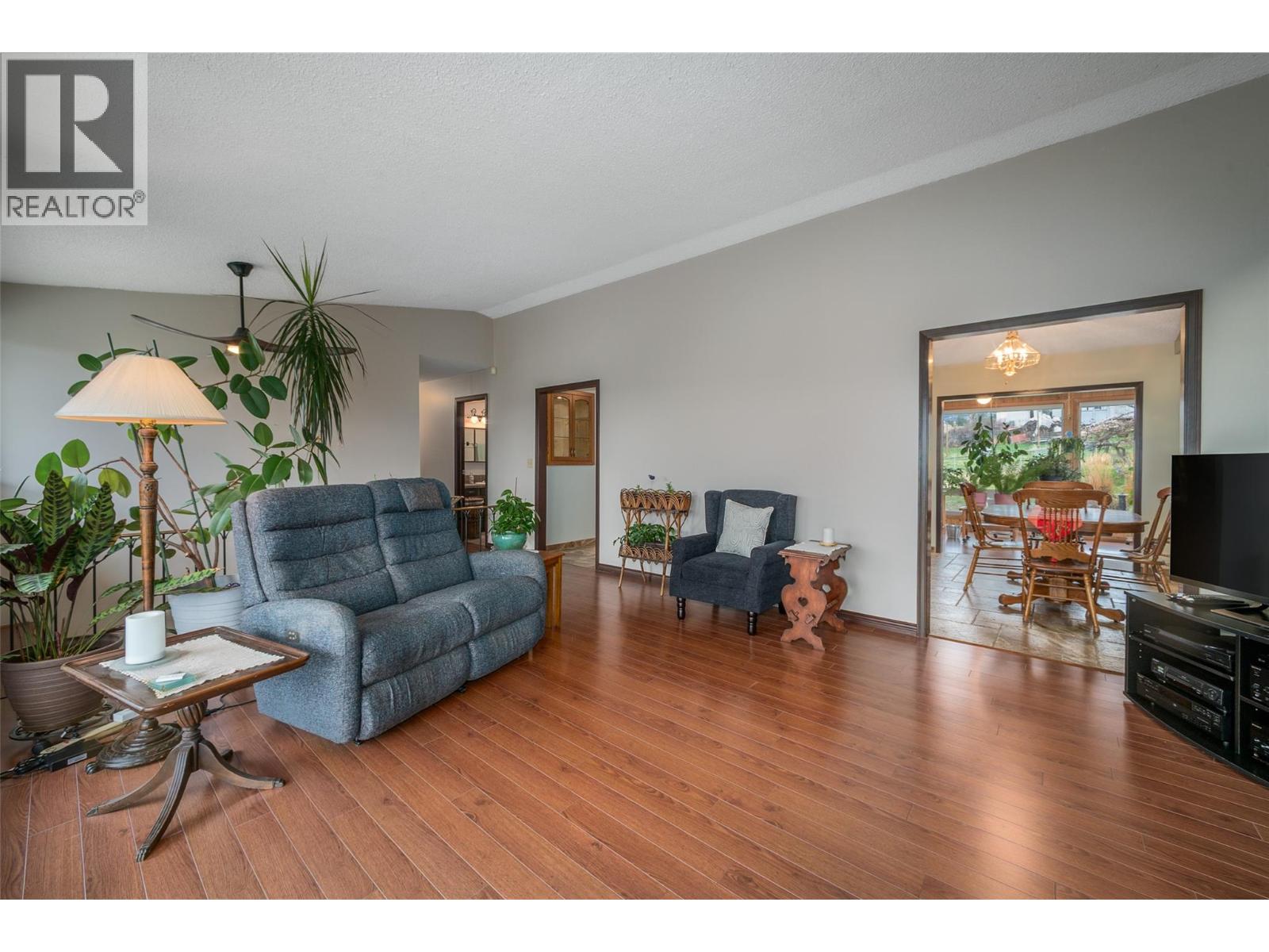  2489 Chieftain Road, West Kelowna