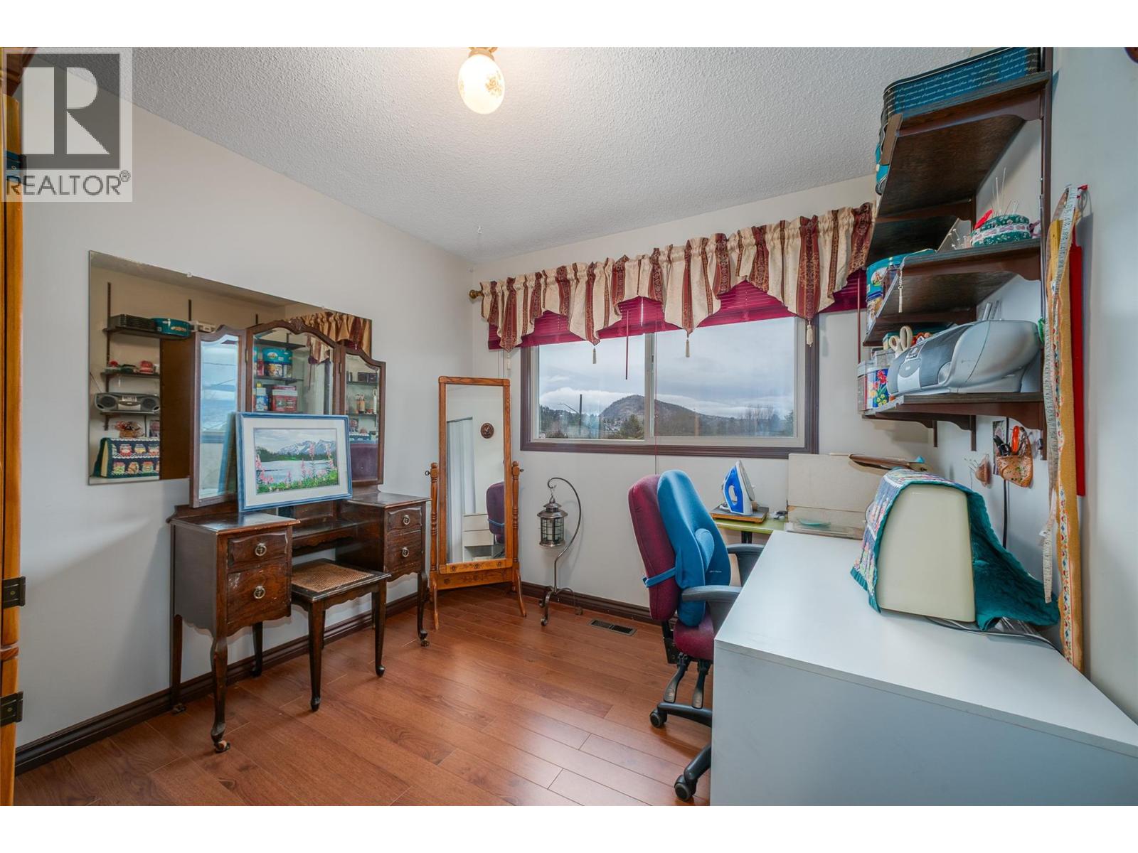 2489 Chieftain Road - 30