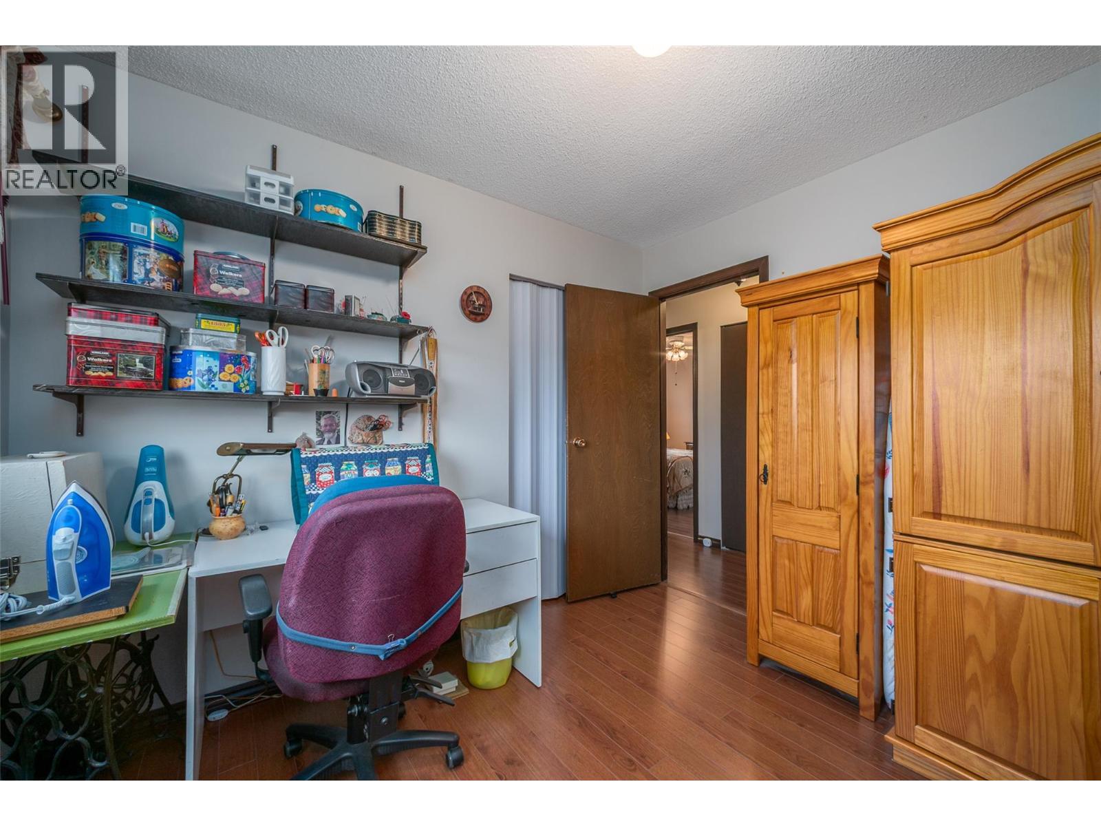 2489 Chieftain Road - 31