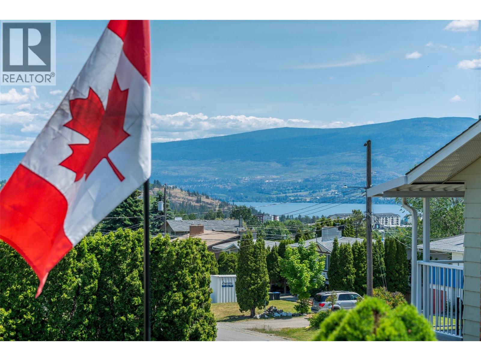  2489 Chieftain Road, West Kelowna