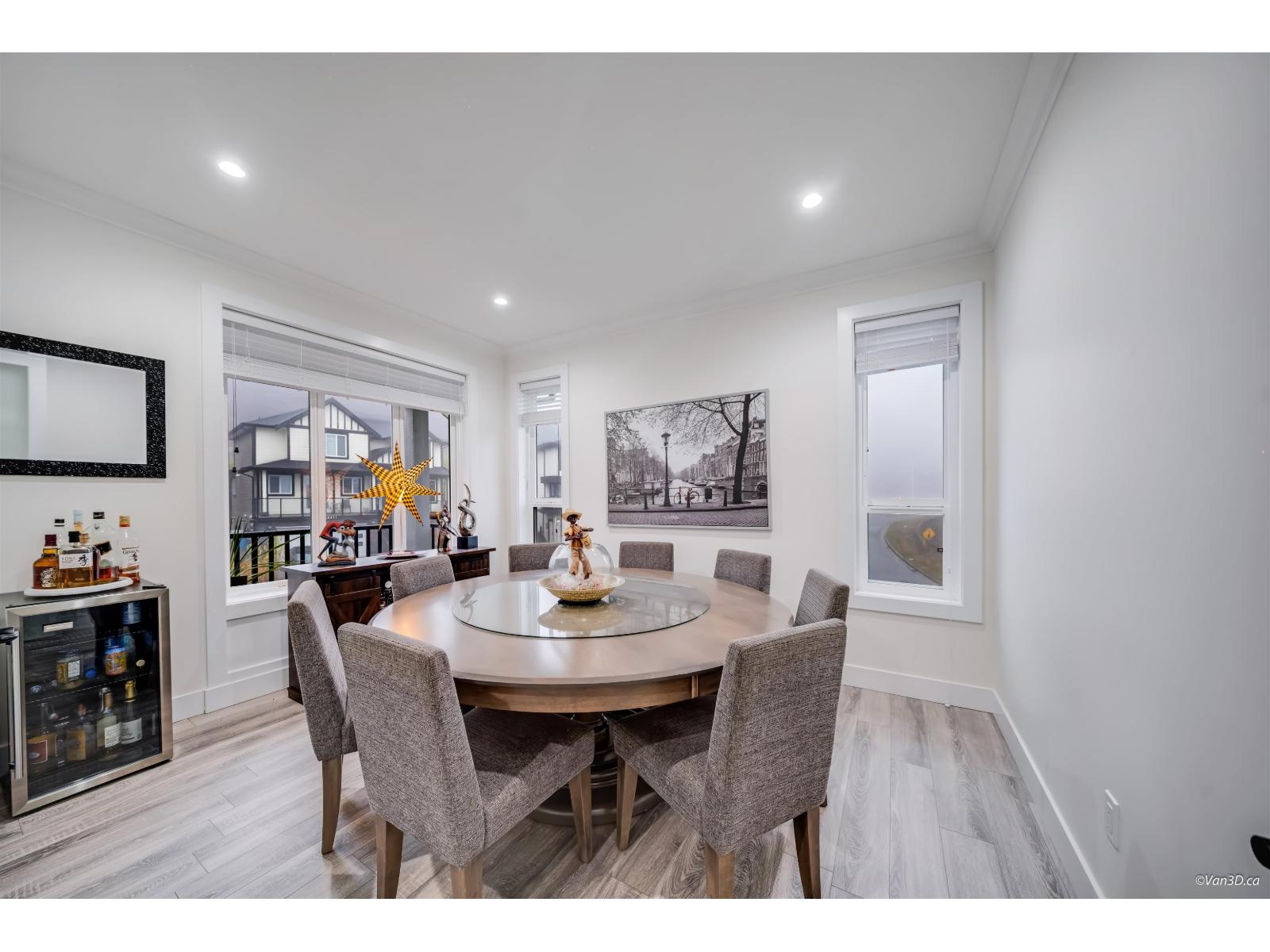 8476 FOREST GATE DRIVE, Eastern Hillsides, Chilliwack