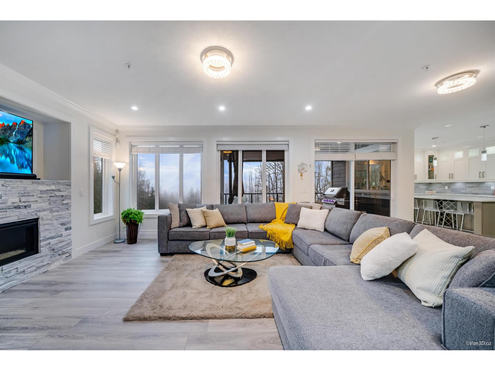 8476 FOREST GATE DRIVE, Eastern Hillsides, Chilliwack