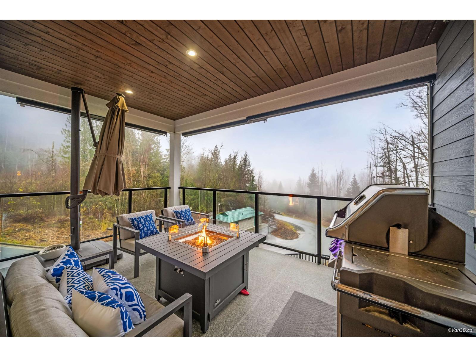 8476 FOREST GATE DRIVE, Eastern Hillsides, Chilliwack