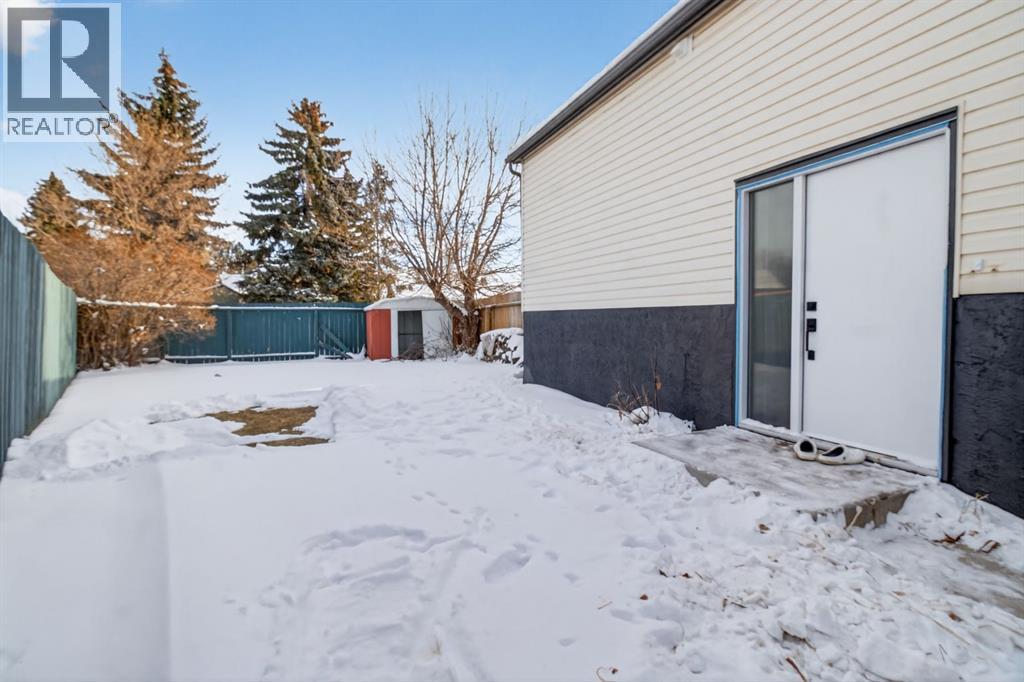 150 Pinehill Road NE, Calgary, Alberta