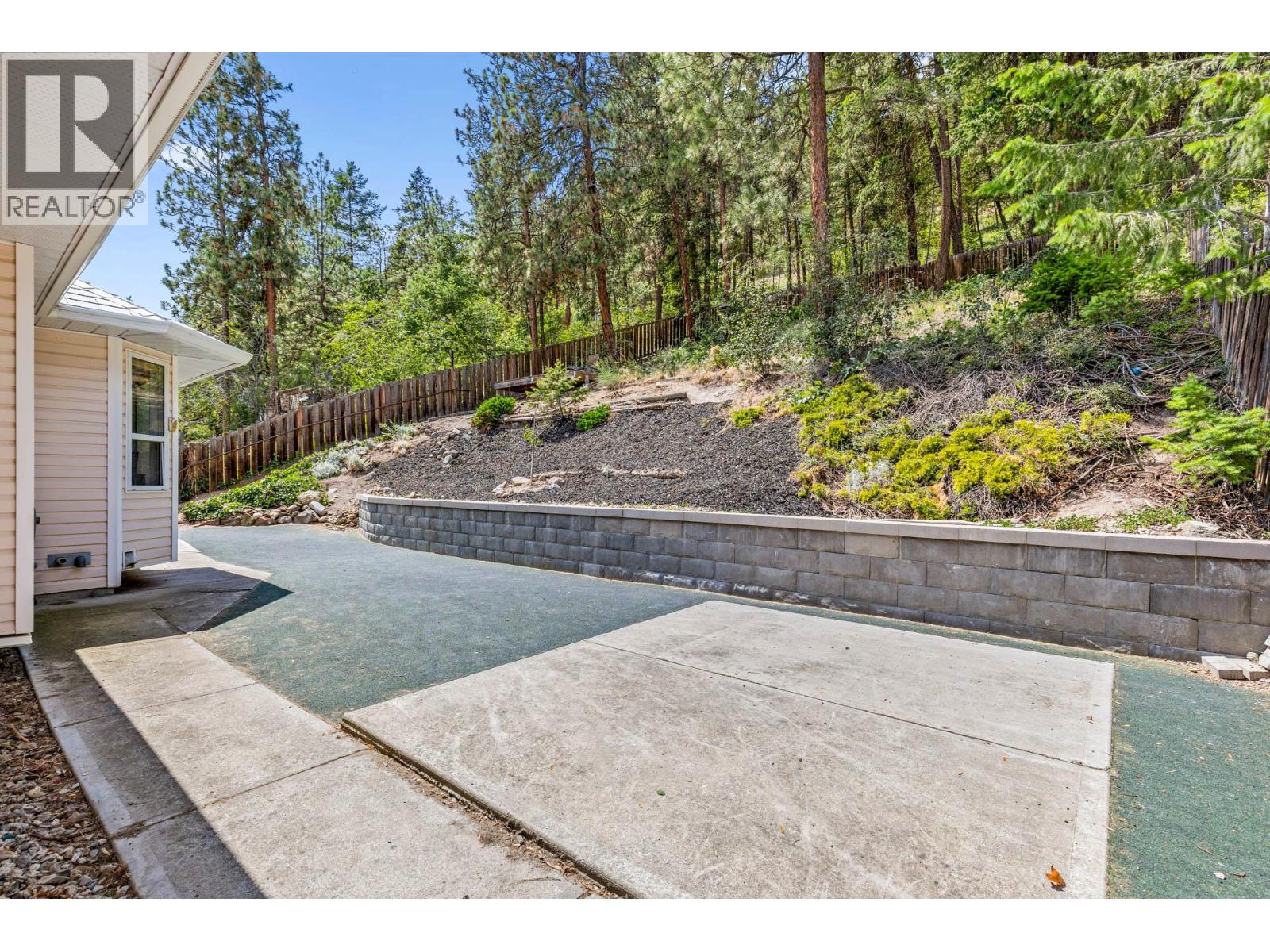  125 Applecrest Court, Kelowna