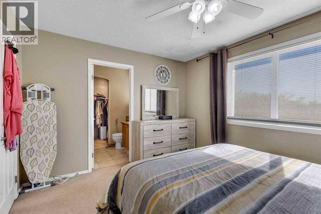 Single Family House for Sale in  Covepark Close NE Coventry Hills Calgary 