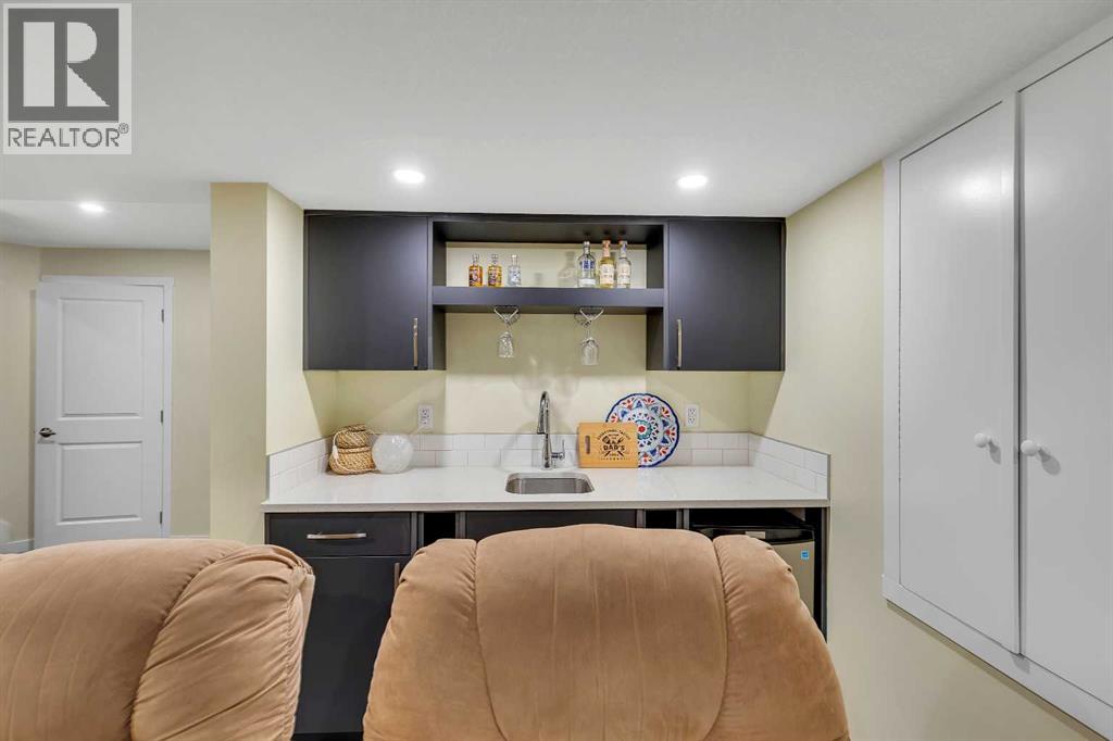 Single Family House for Sale in  Covepark Close NE Coventry Hills Calgary 