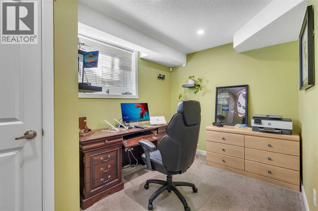 Single Family House for Sale in  Covepark Close NE Coventry Hills Calgary 