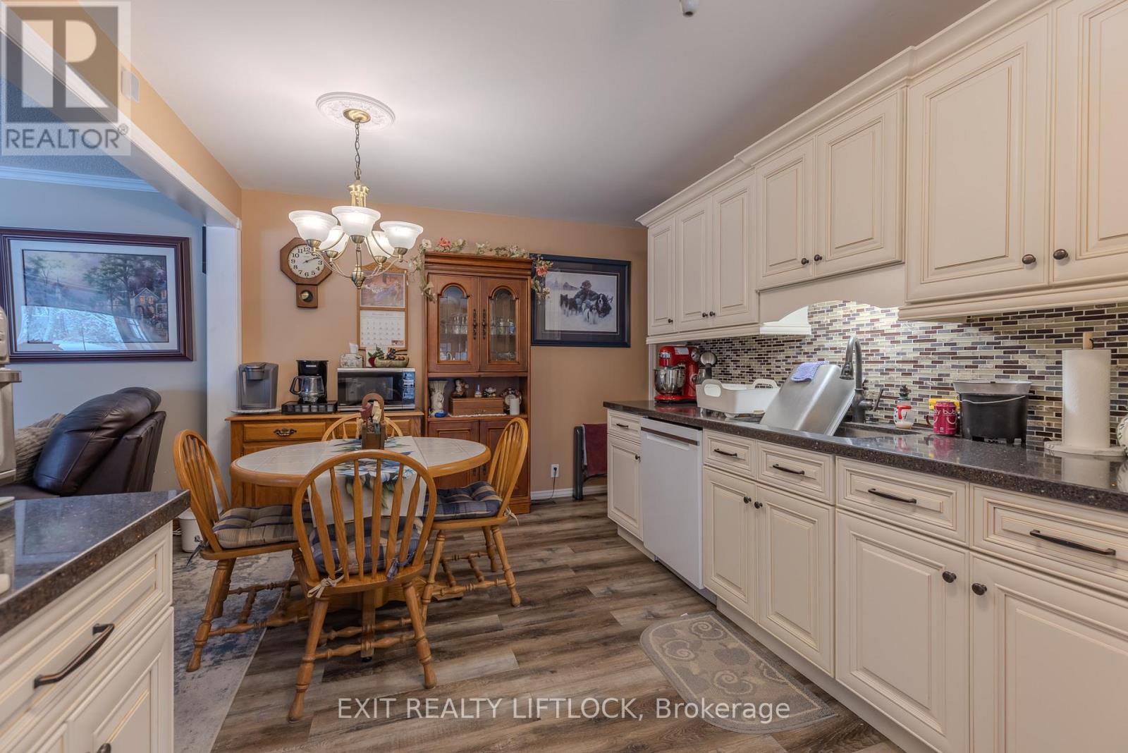 178 ADAM & EVE ROAD - Photo 5 of 49, Trent Lakes, Ontario