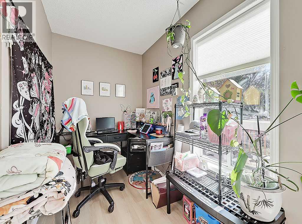 Single Family House for Sale in  Coventry Close NE Coventry Hills Calgary 