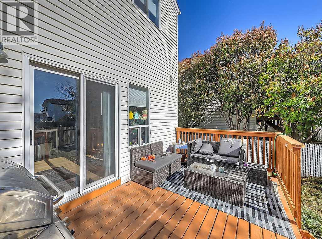 Single Family House for Sale in  Coventry Close NE Coventry Hills Calgary 