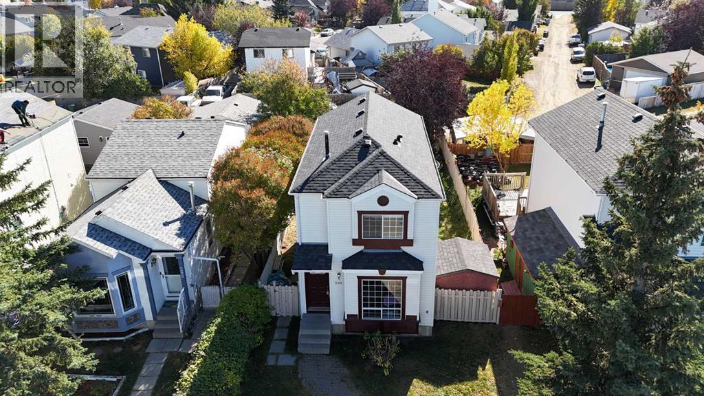 Single Family House for Sale in  Coventry Close NE Coventry Hills Calgary 