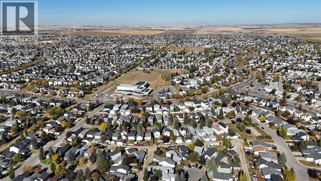 Single Family House for Sale in  Coventry Close NE Coventry Hills Calgary 