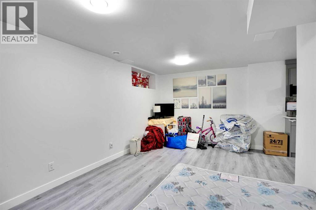 Single Family House for Sale in   Tarawood Lane NE Taradale Calgary 