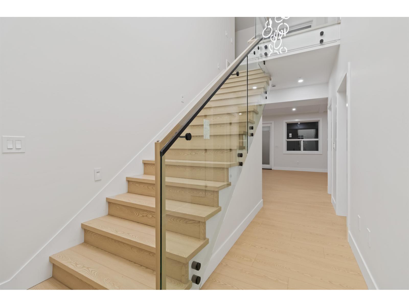 25 14550 MORRIS VALLEY ROAD, Mission