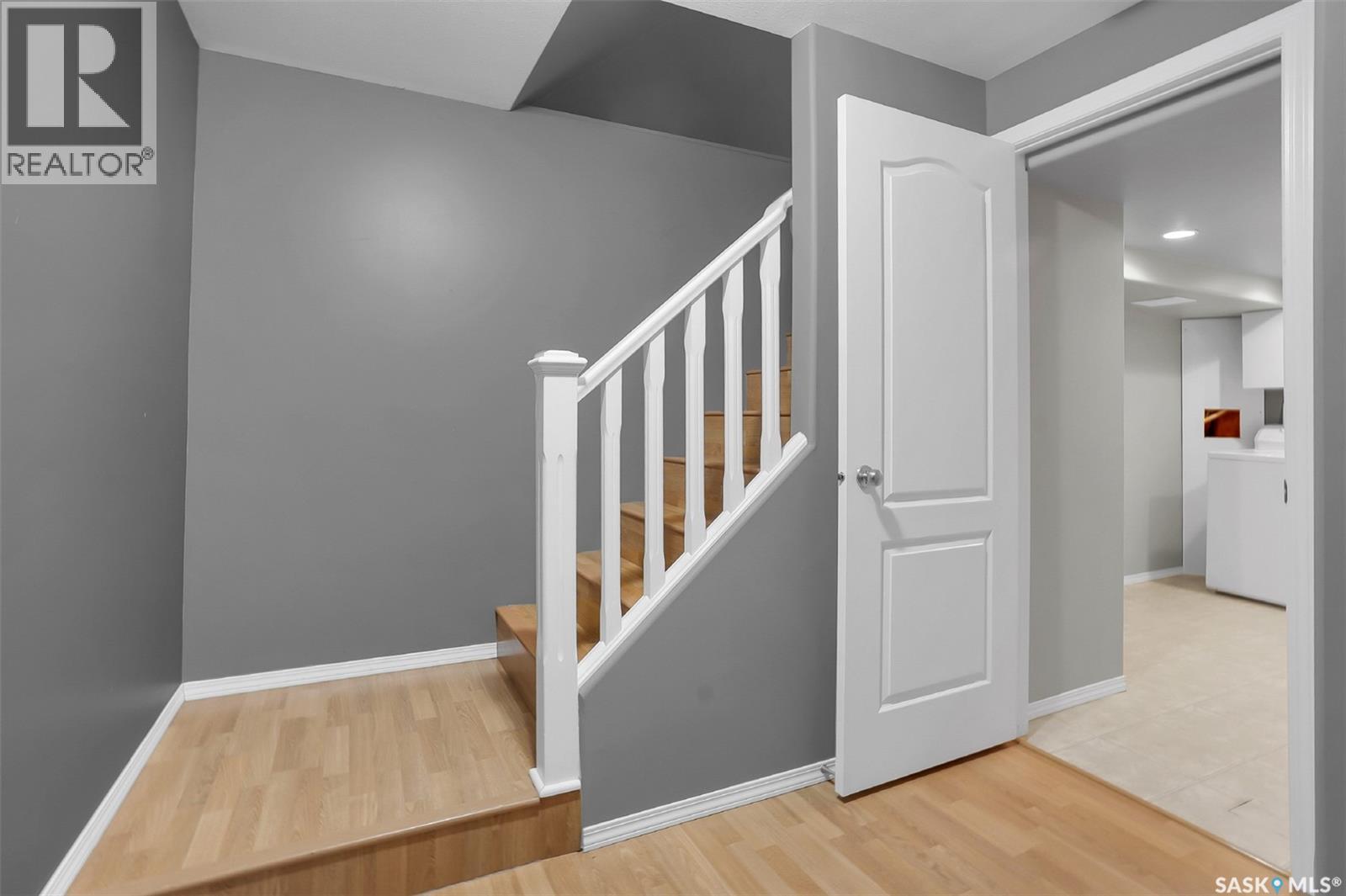 Single Family House 2 Level for Sale in   HERITAGE GREEN Saskatoon 