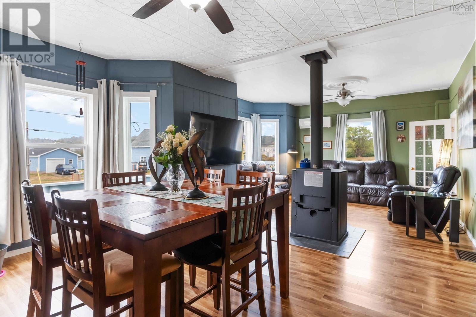 Property 22 of 49 of 31 Overcove Road