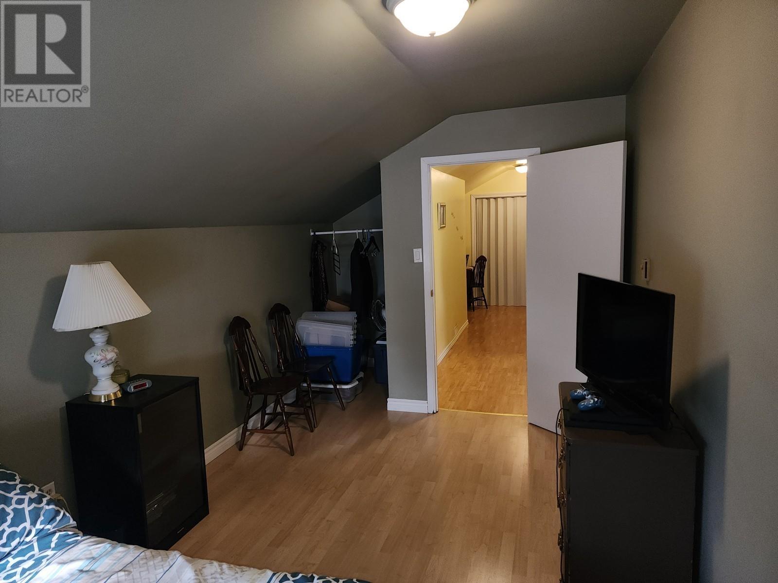 205 ONTARIO ST - 30