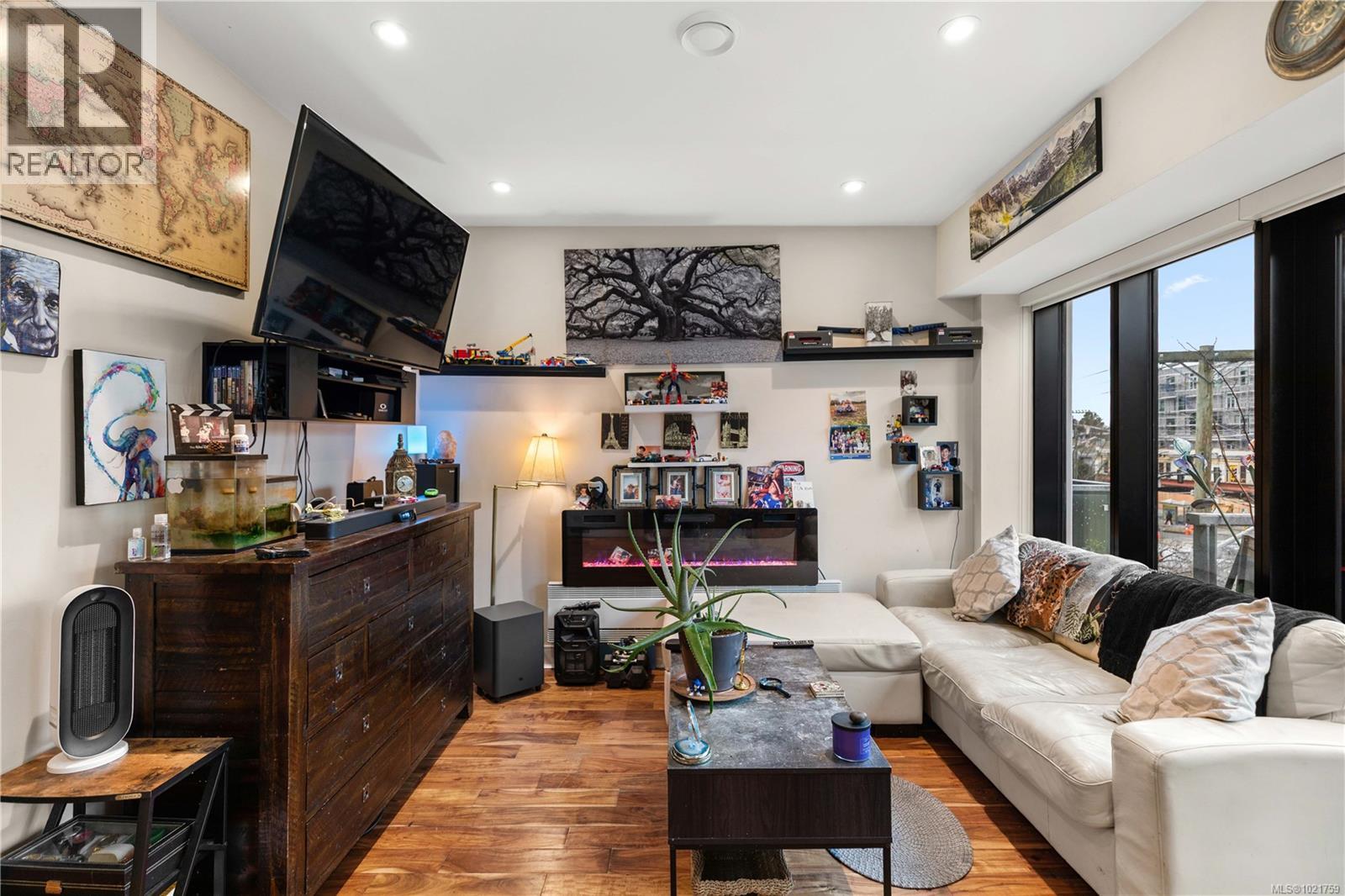 N405 1105 Pandora Avenue, Victoria