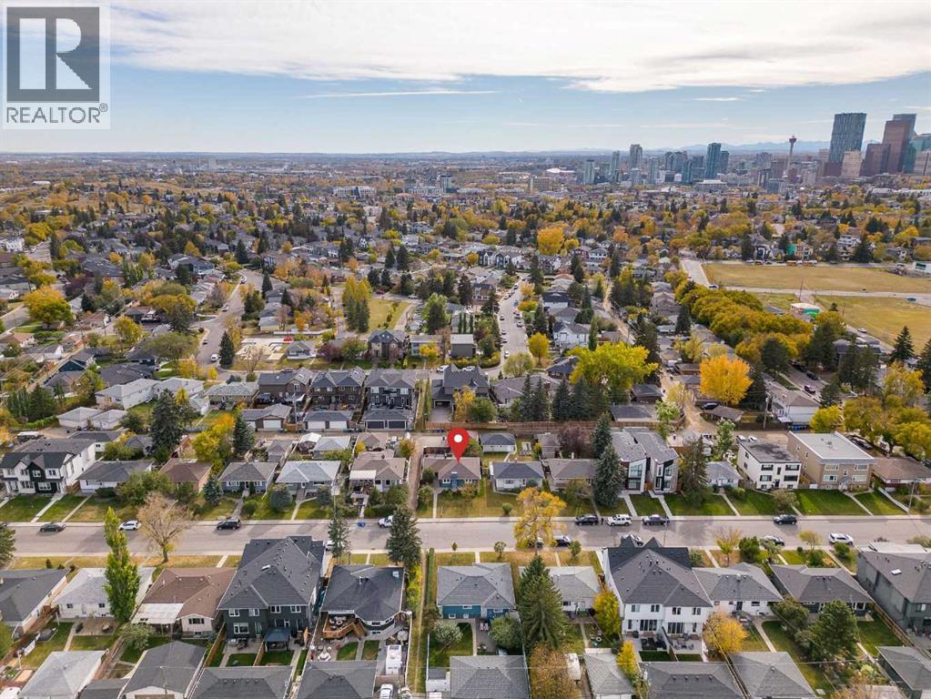 Single Family House Bungalow for Sale in   Avenue NE Renfrew Calgary 