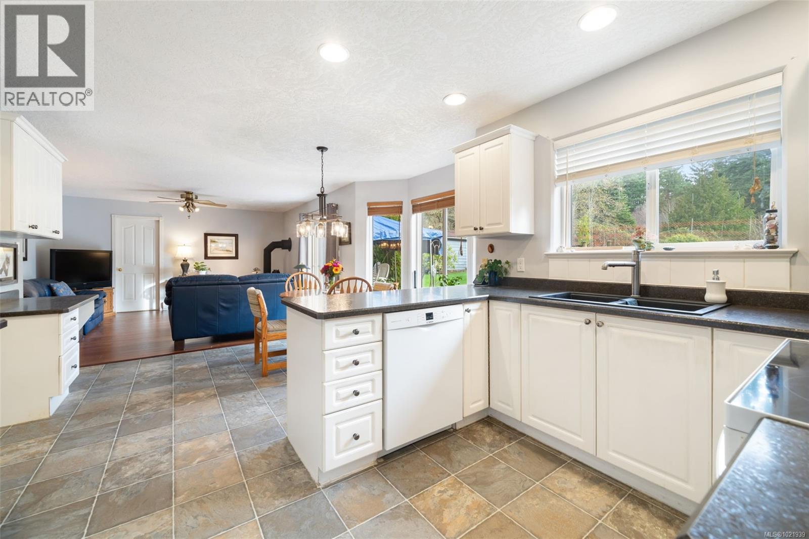  3581 Kelly Dawn Place, Langford