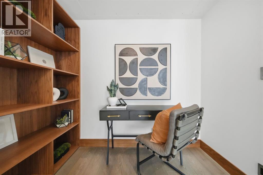 Single Family House for Sale in    Avenue SW Eau Claire Calgary 