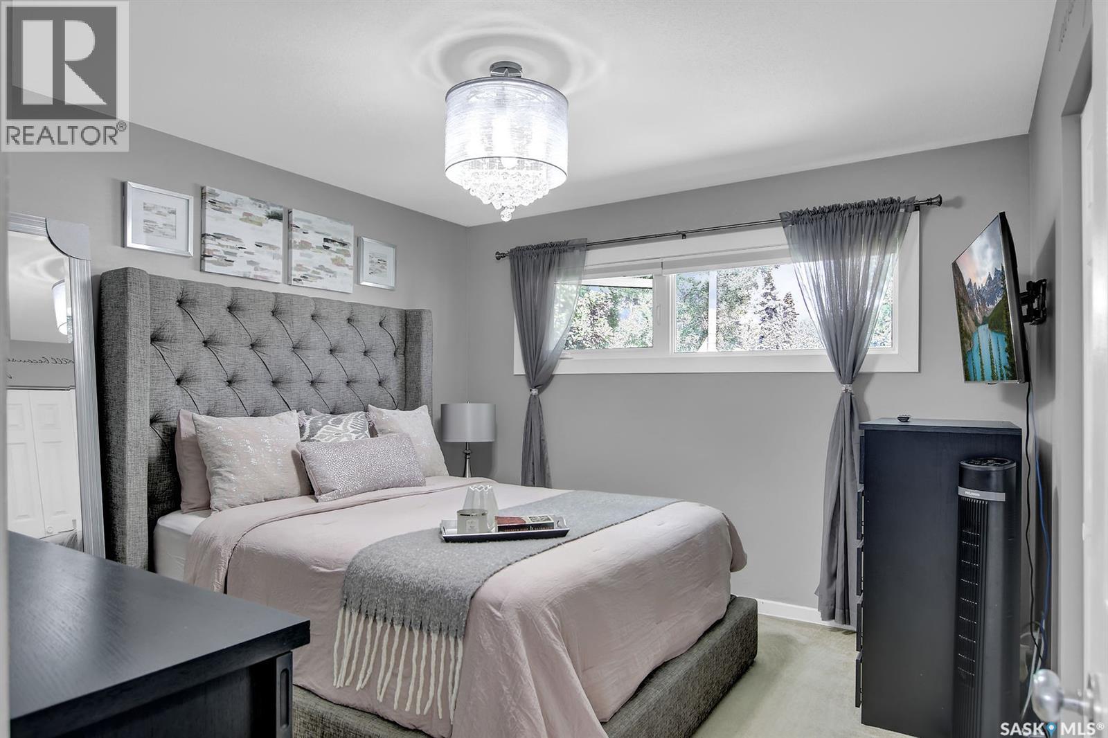 Single Family House Bungalow for Sale in  th AVENUE Regina 