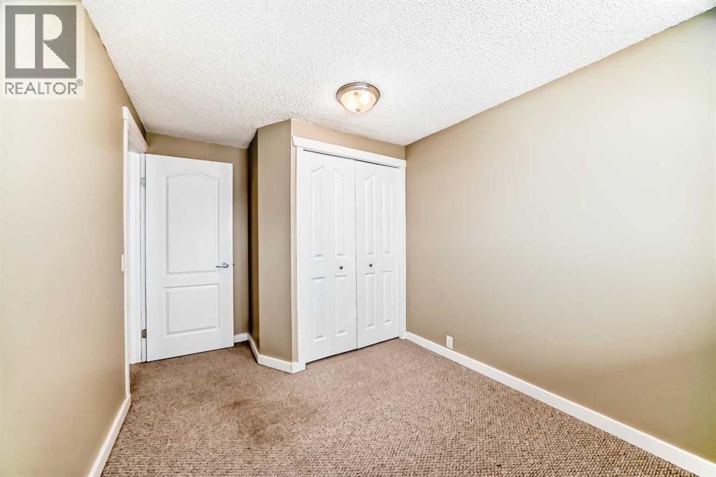 800 Bowcroft Place, Cochrane