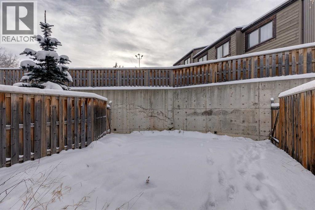 Single Family House for Sale in    Street SW Oakridge Calgary 