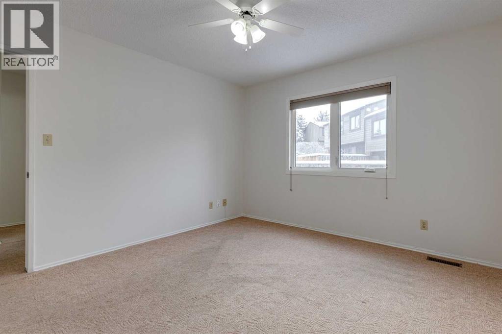 Single Family House for Sale in    Street SW Oakridge Calgary 