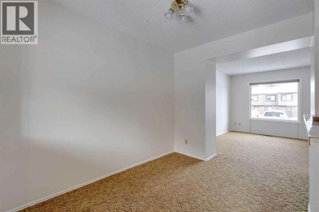 Single Family House for Sale in    Street SW Oakridge Calgary 