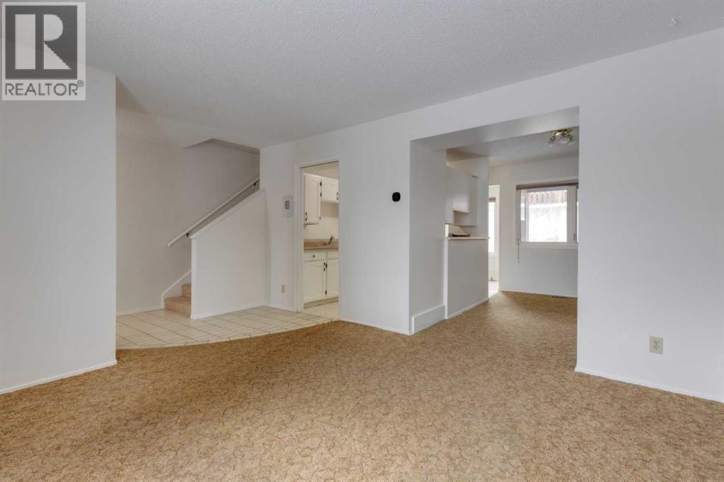 Single Family House for Sale in    Street SW Oakridge Calgary 