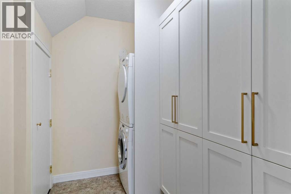 Single Family House for Sale in    Avenue SW Beltline Calgary 