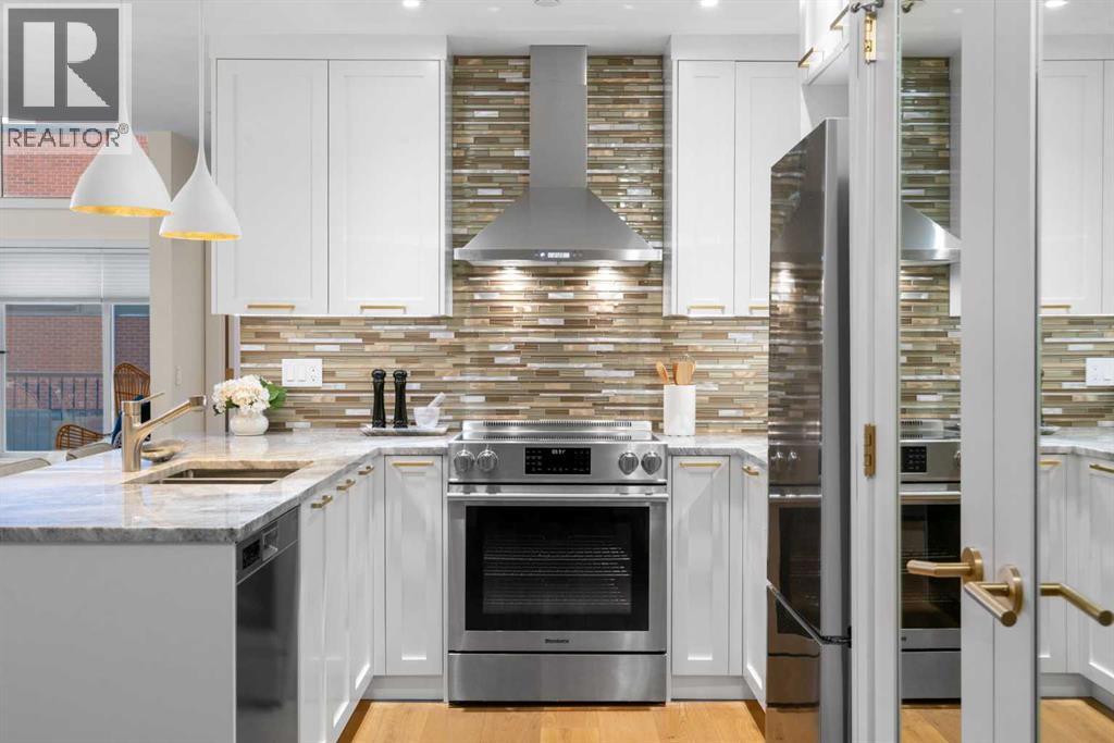 Single Family House for Sale in    Avenue SW Beltline Calgary 